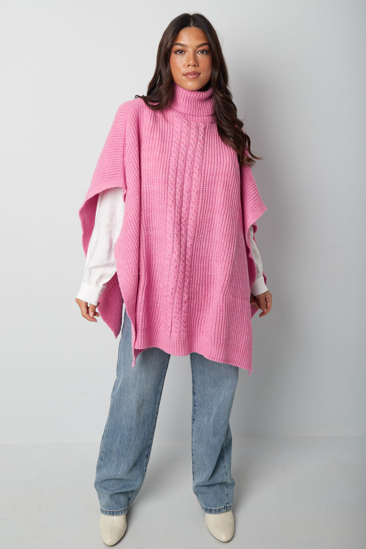 Groothandel Effen Gebreid Poncho van Polyester voor Dagelijks Gebruik Set van 1 Yehwang, foto 2 van 6