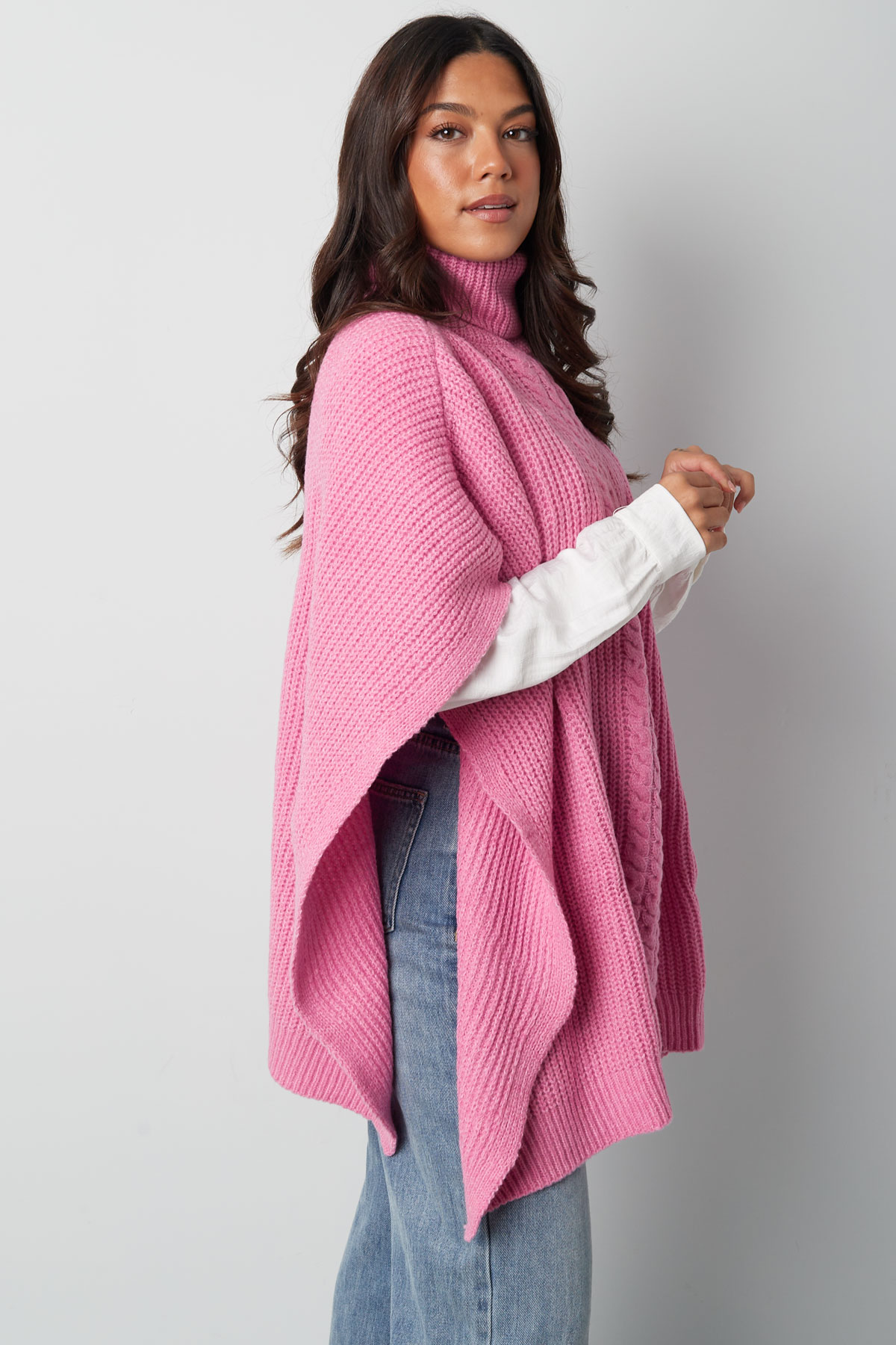 Groothandel Effen Gebreid Poncho van Polyester voor Dagelijks Gebruik Set van 1 Yehwang, foto 3 van 6