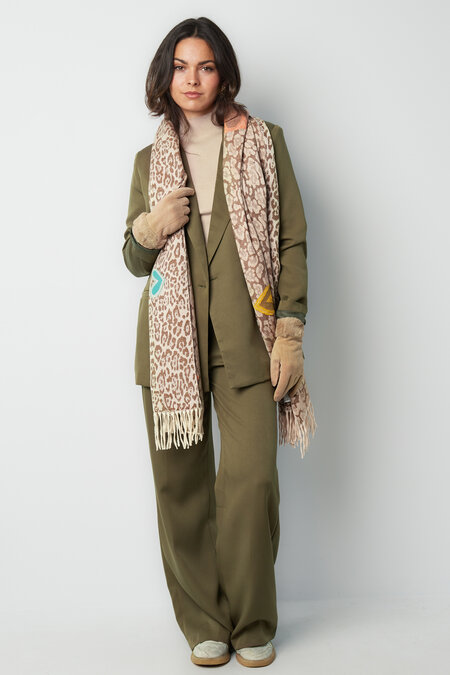 Winter scarf frosty flirt