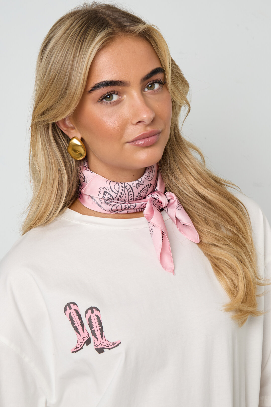 Farm girl scarf h5 Picture2