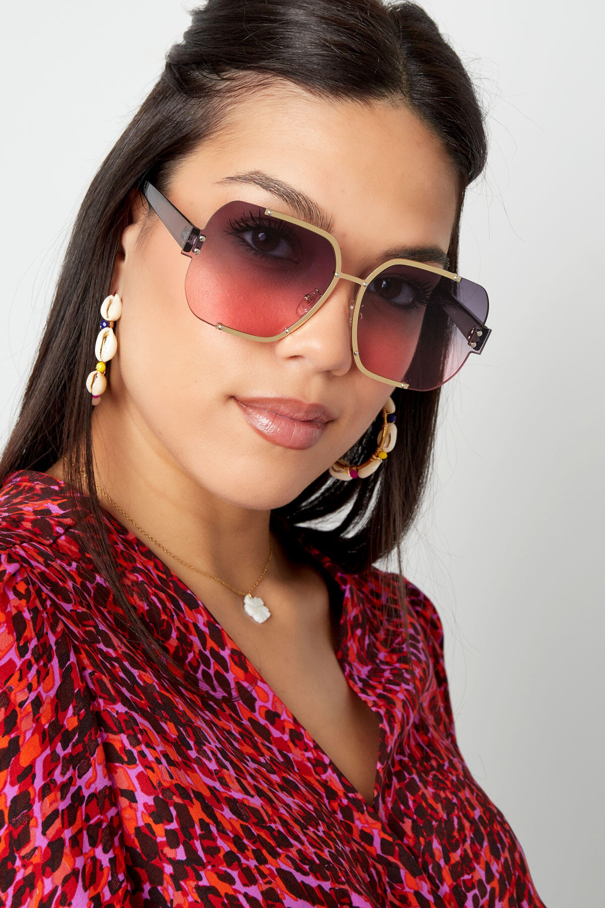 Gafas de Sol Gafas Redondas Detalle Dorado Interior Negro h5 Imagen2