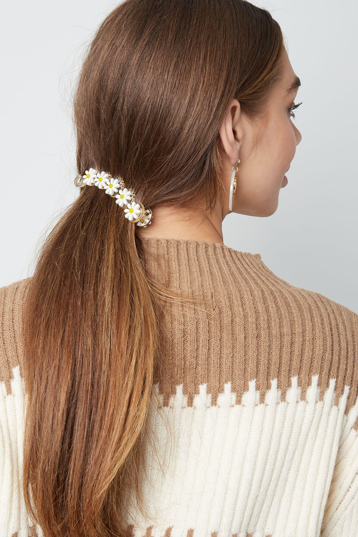 Hair clip white flowers 2