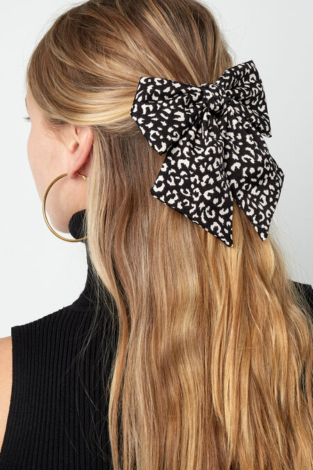Panther print bow 2