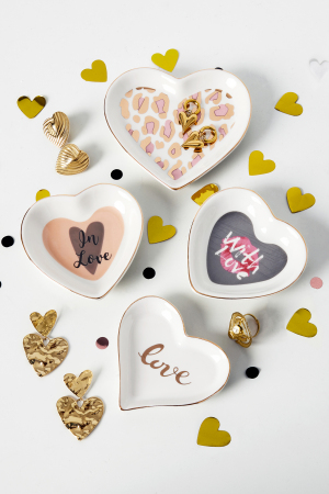 Glass Display With Love h5 Picture2