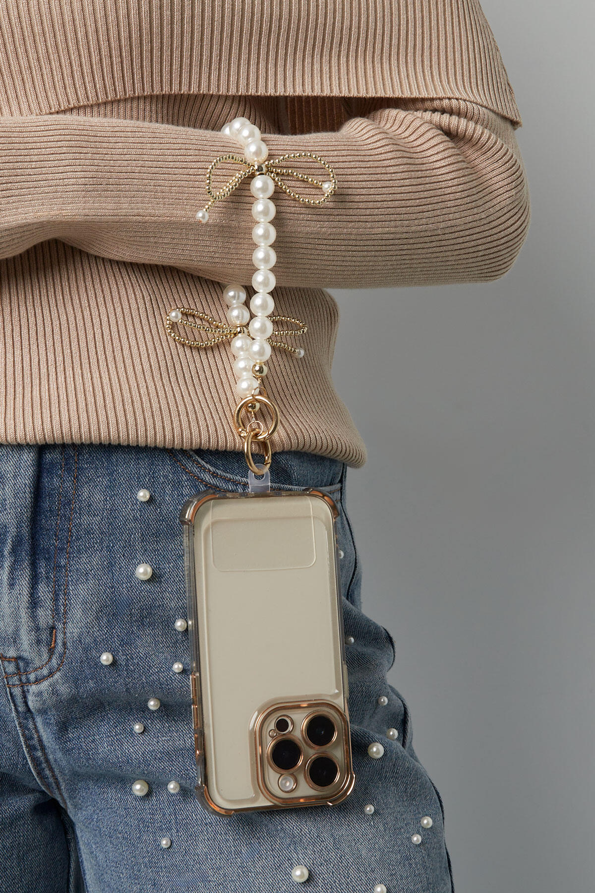phone cord pearl bowtiful 2