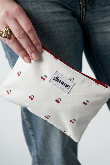 Flat toiletry bag cherries