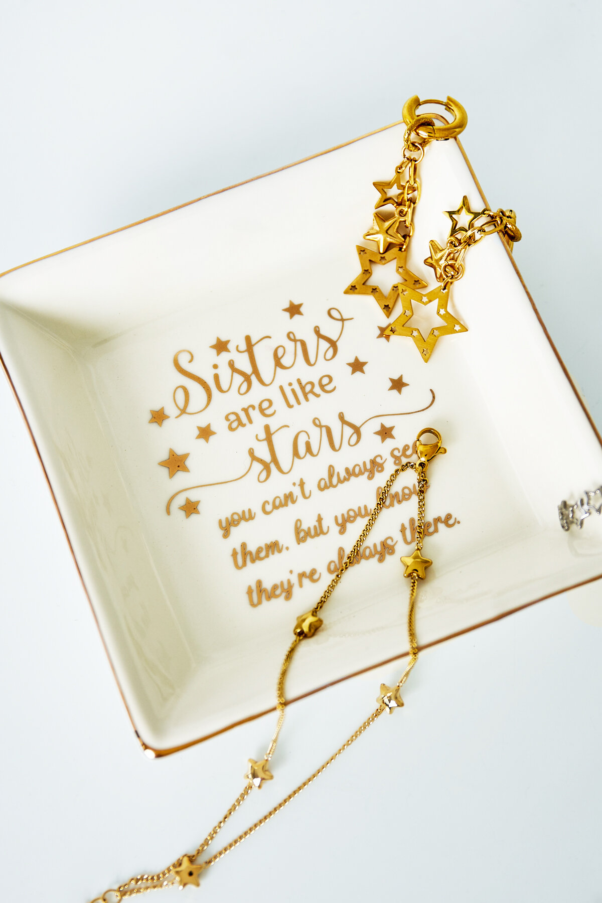 Sisters are like stars Jewelry display