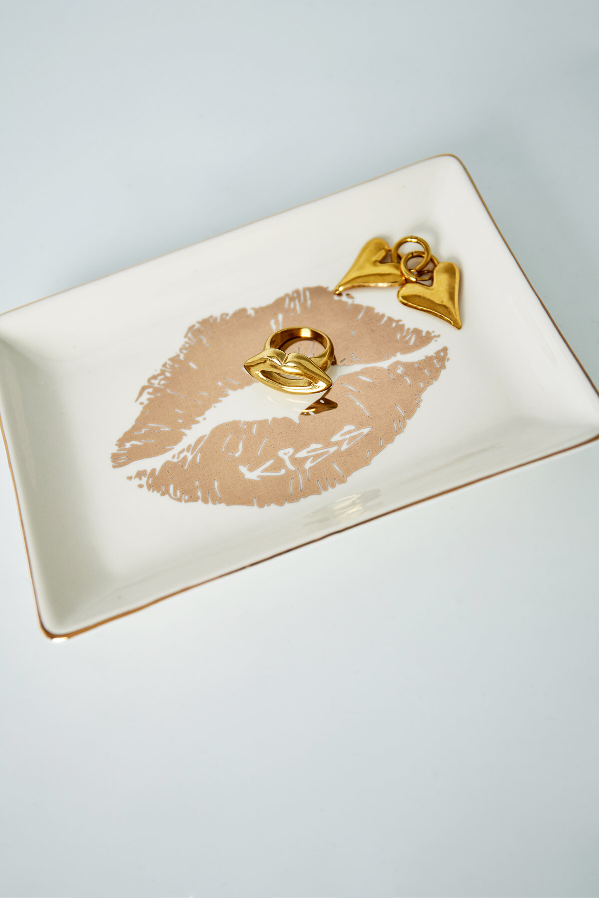 One Kiss Jewelry display
