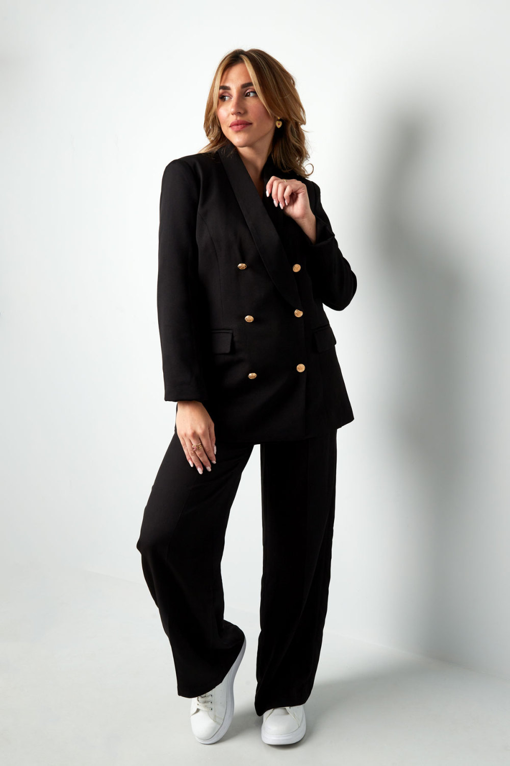 Oversized Blazer Gold Color Buttons h5Picture4