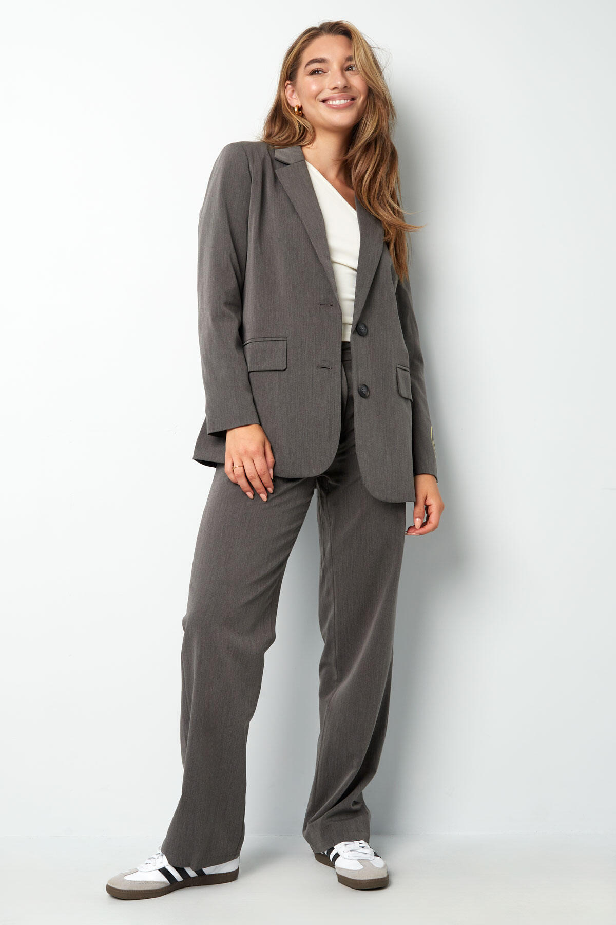 Polyester Women's Suit Set Smiley Logo Design Picture5