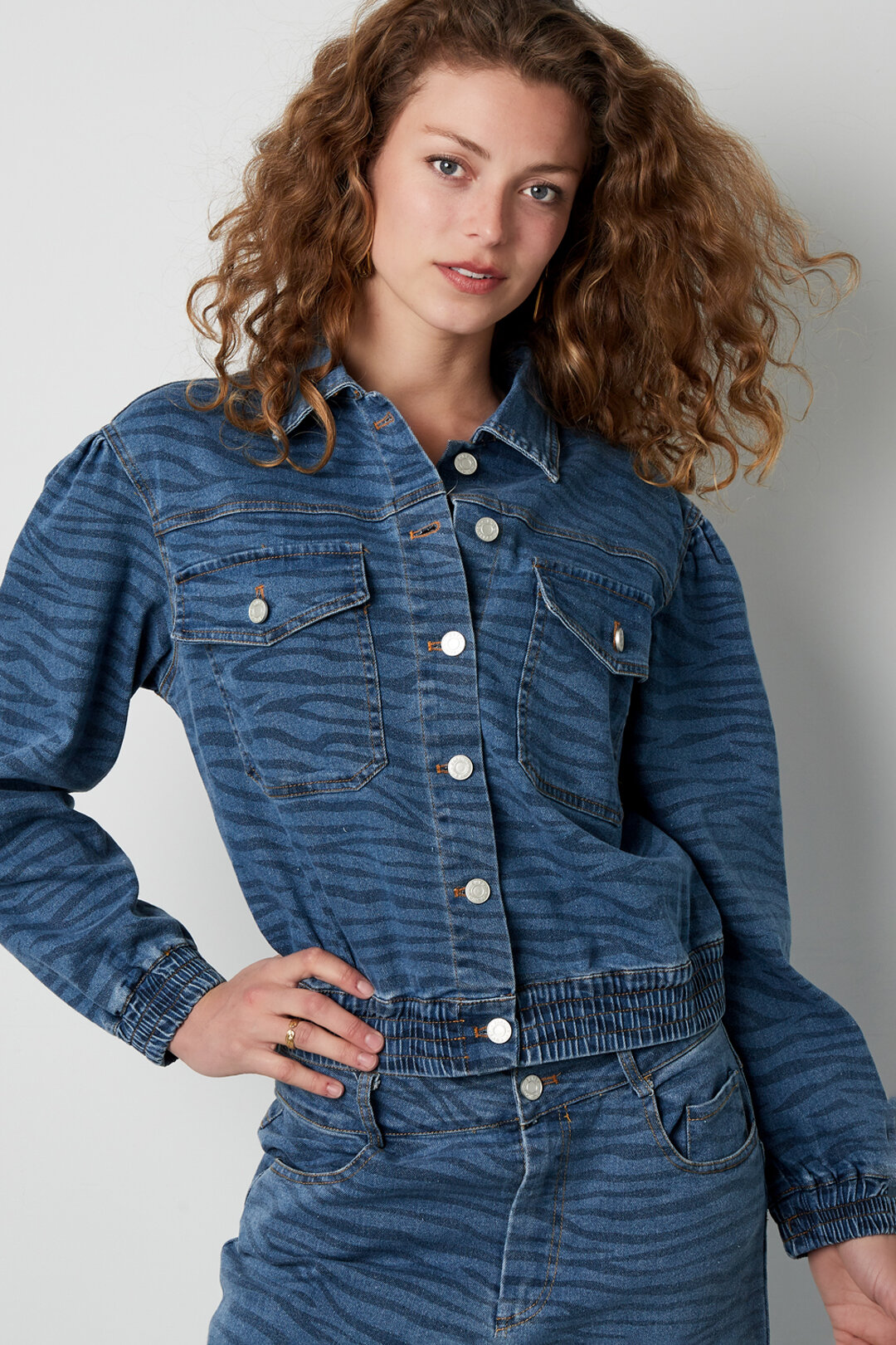 Denim Women's Jacket Cropped Tiger Stripe Pattern Picture2