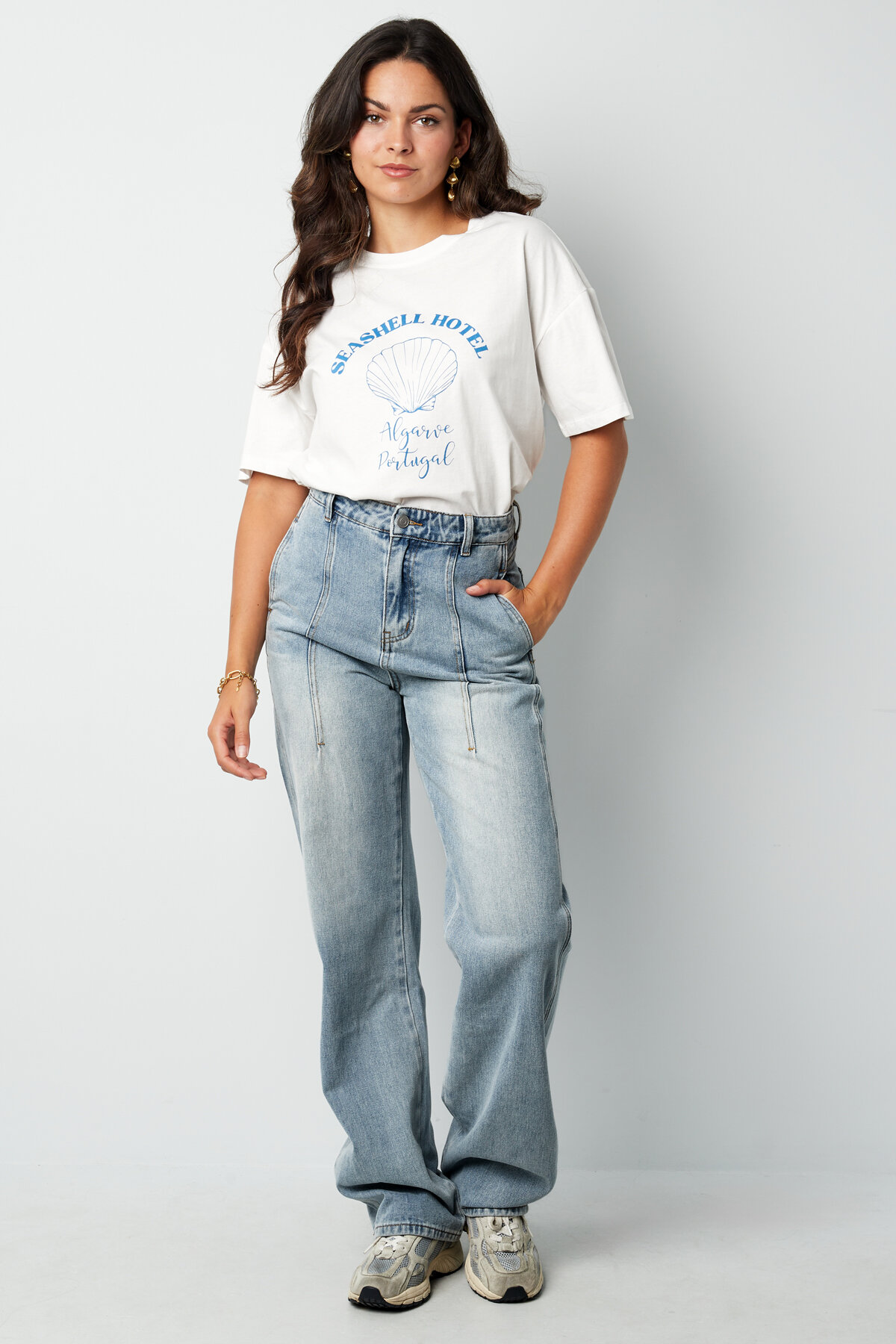 Frauen-Hochbund-Breitbein-Jeans in Hellwaschung h5 Bild7