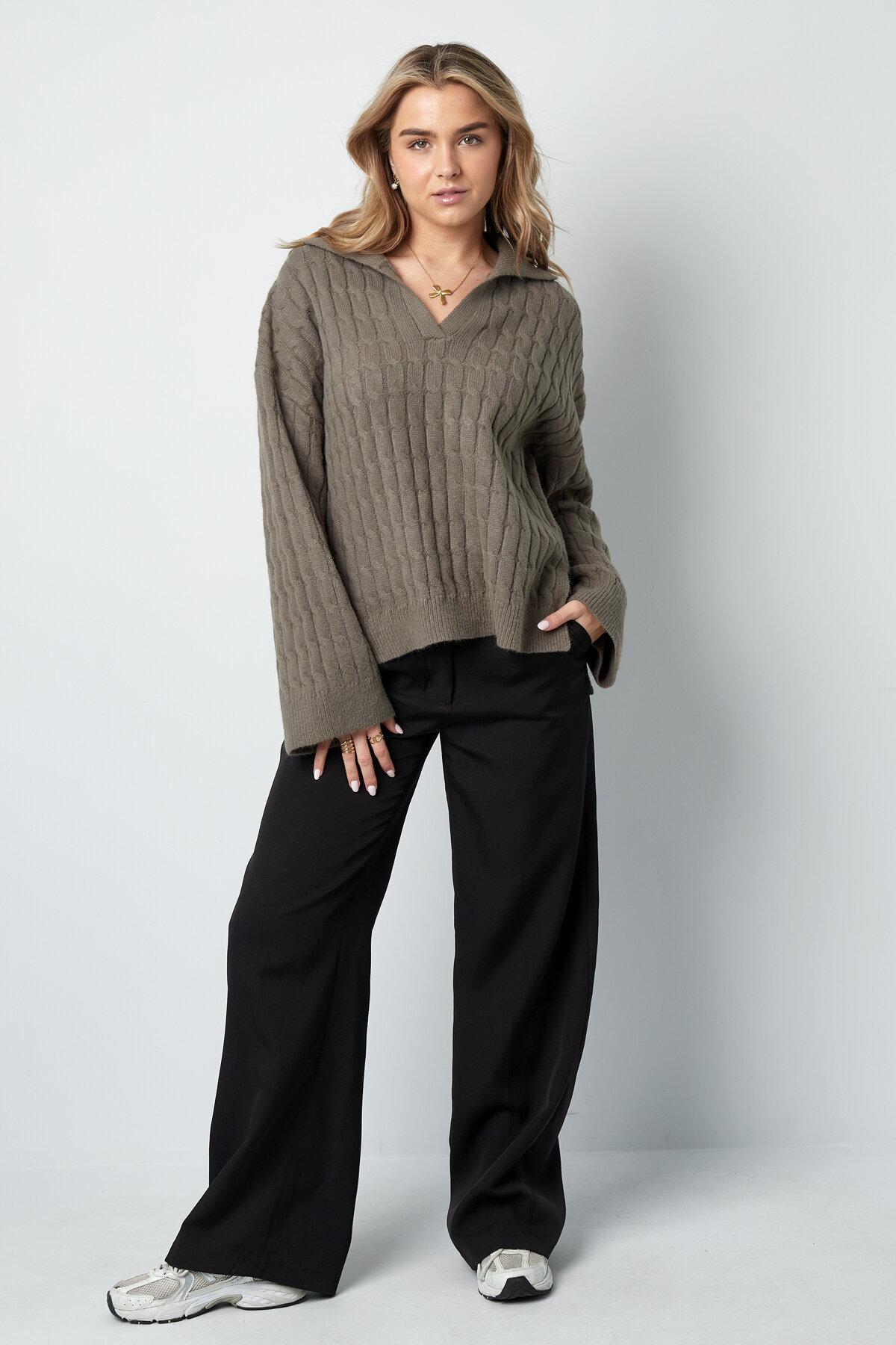 Kadın Oversize İplikli Yün Karışım Sweatshirt Yakası ile Resim3