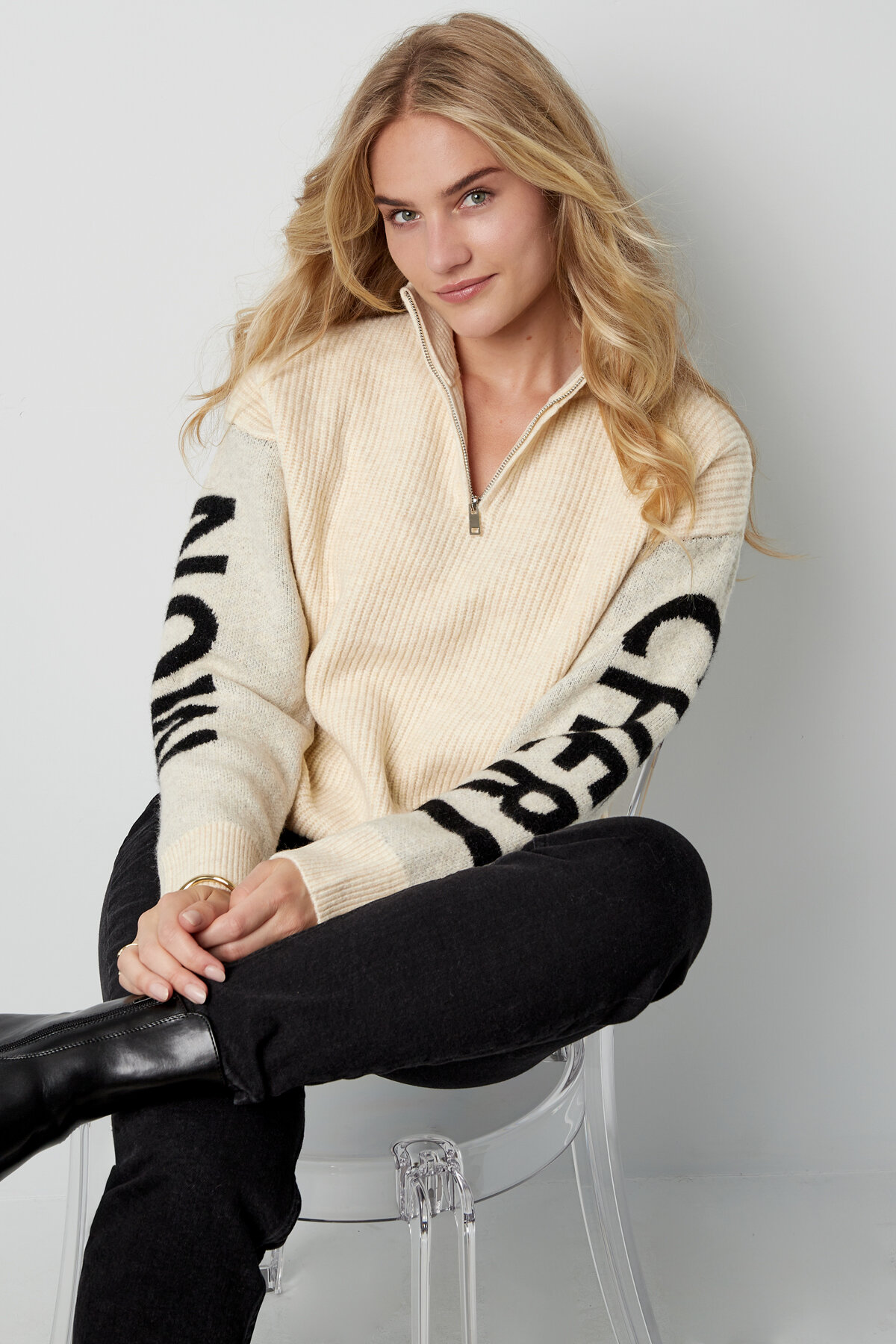 Knitted Wool Blend Women's Quarter-Zip Sweater Graphic Sleeve Design