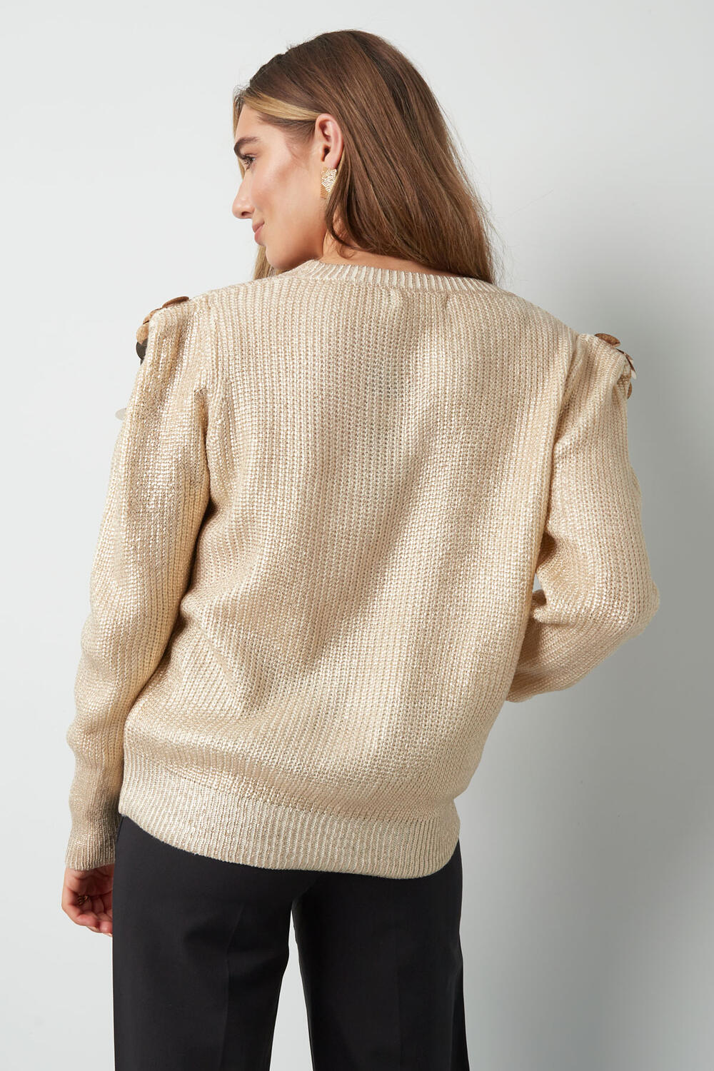Maglione Donna in Fibra Metallica Intrecciata Dettaglio Spalla di Moda h5Immagine12