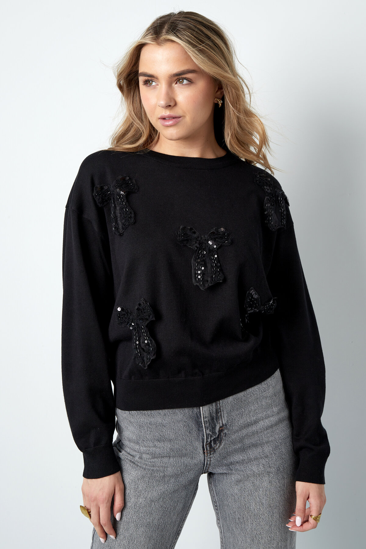 Maglione lavorato a maglia per donna con dettagli decorativi a fiocco h5 Immagine4