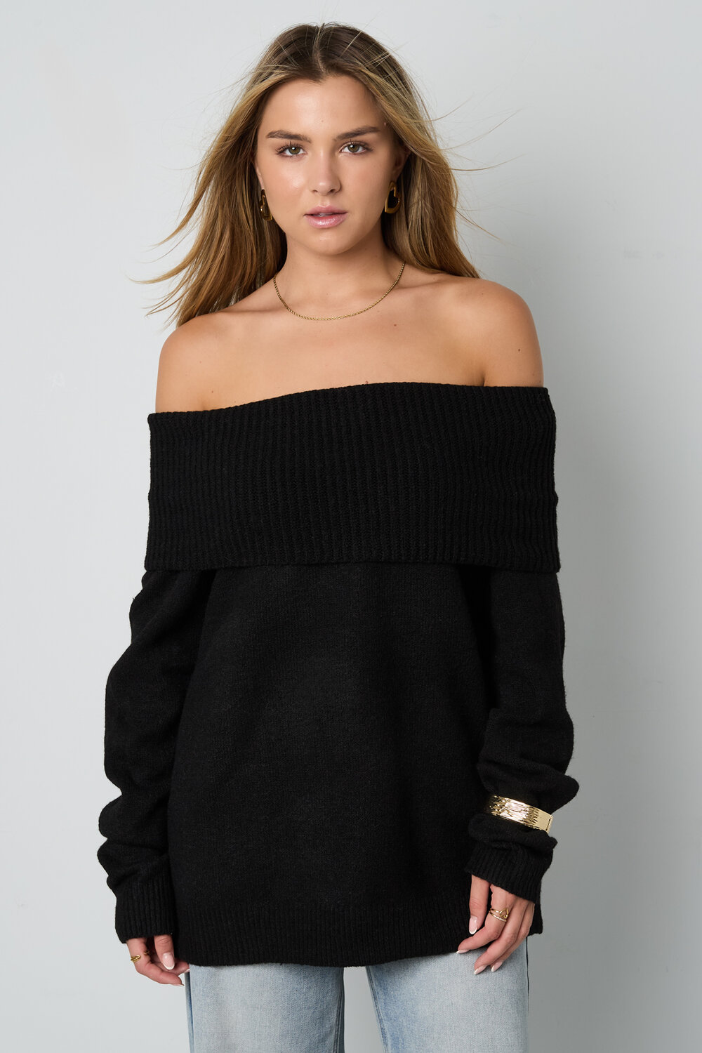 Knitted Polyester Fiber Women's Off-Shoulder Sweater Elegant Solid Color h5Picture5