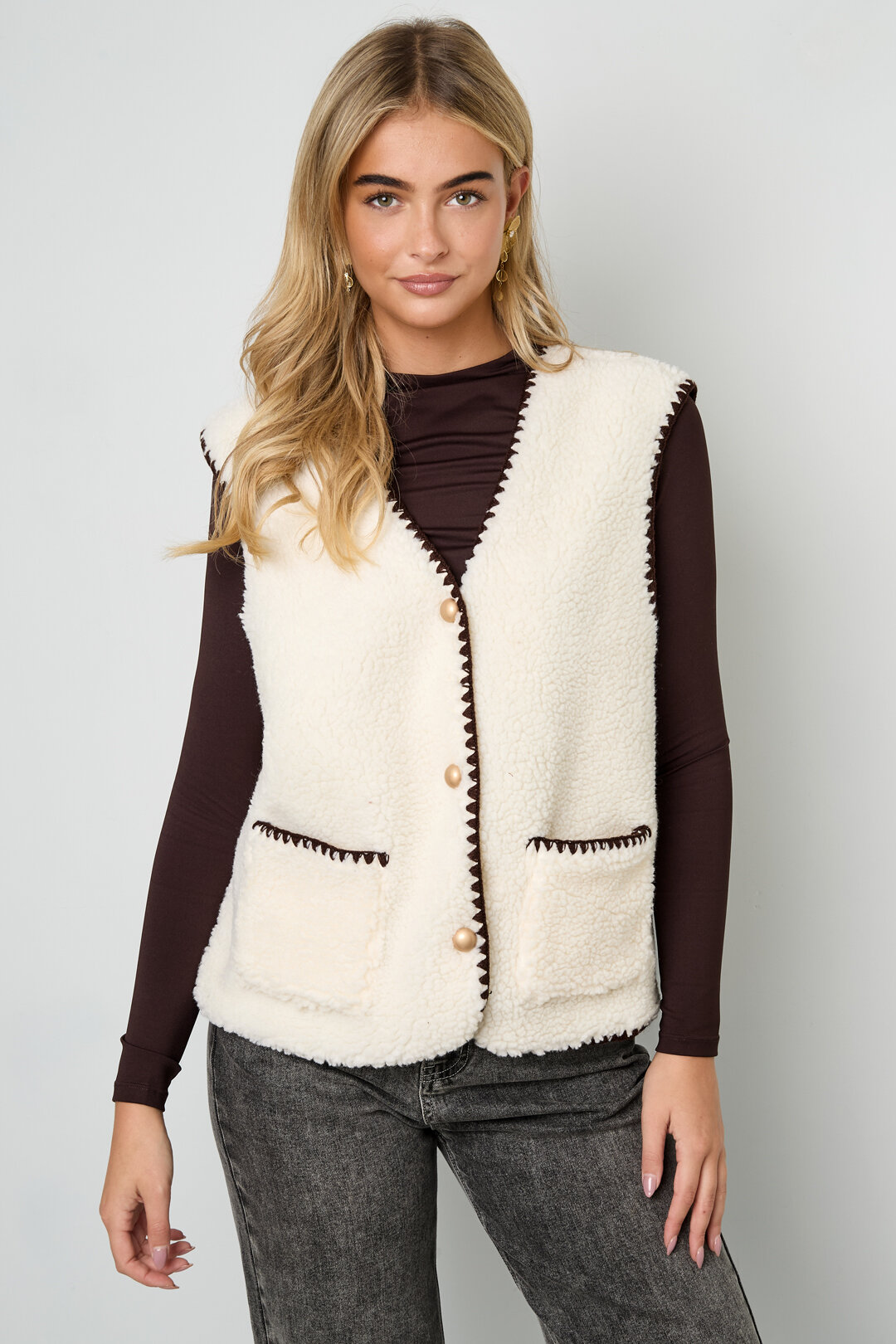 The Zoe Gilet h5 Picture4
