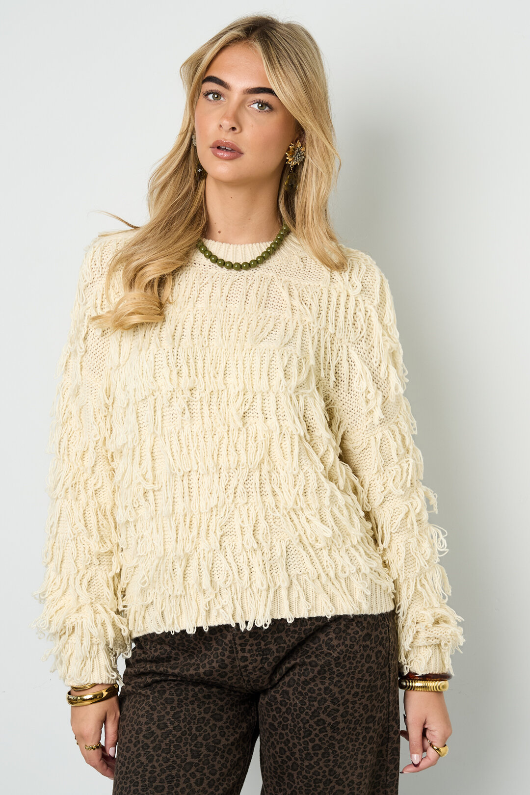 Knitted sweater with fringes h5 Picture8