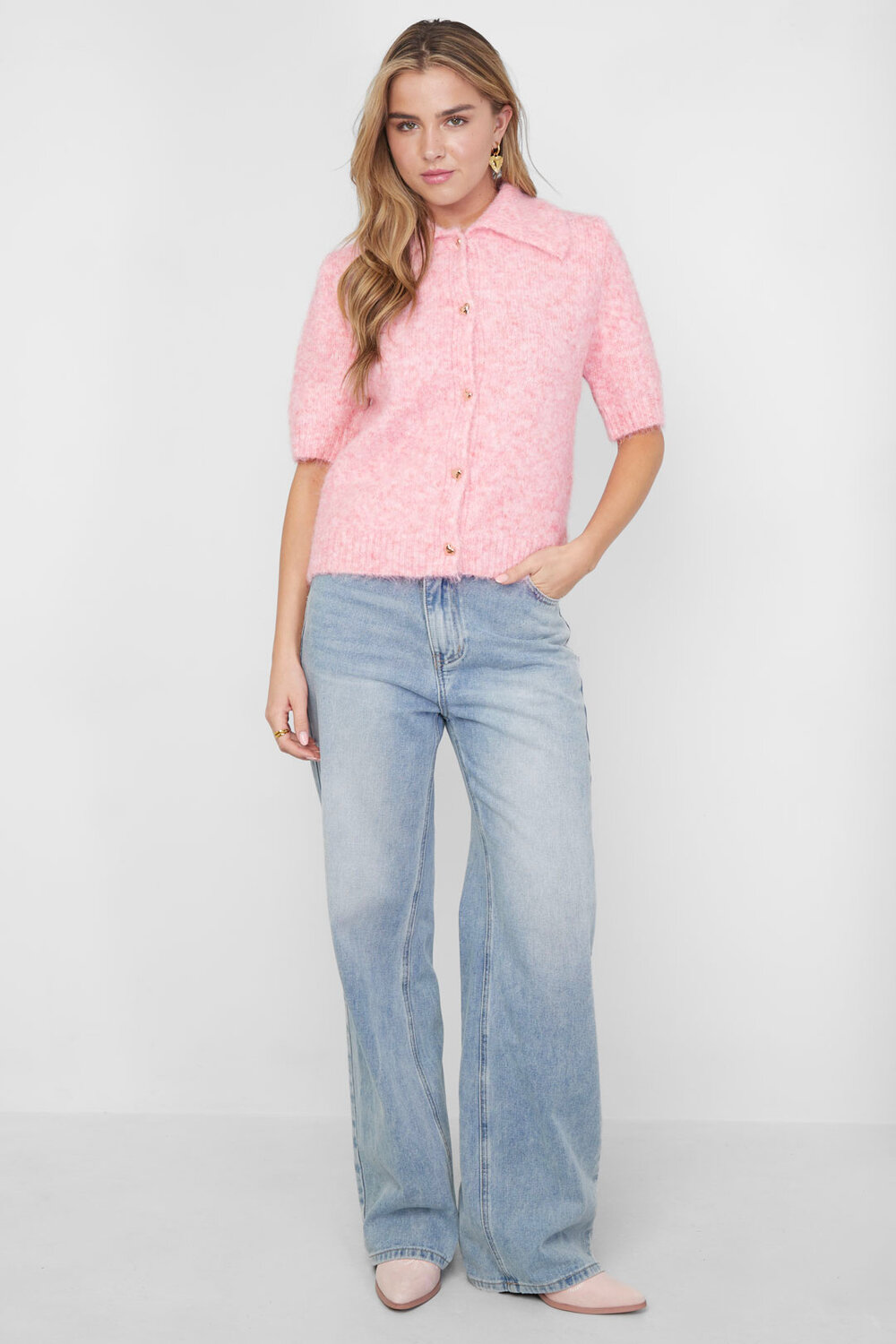 The Amore Knitwear h5Picture8