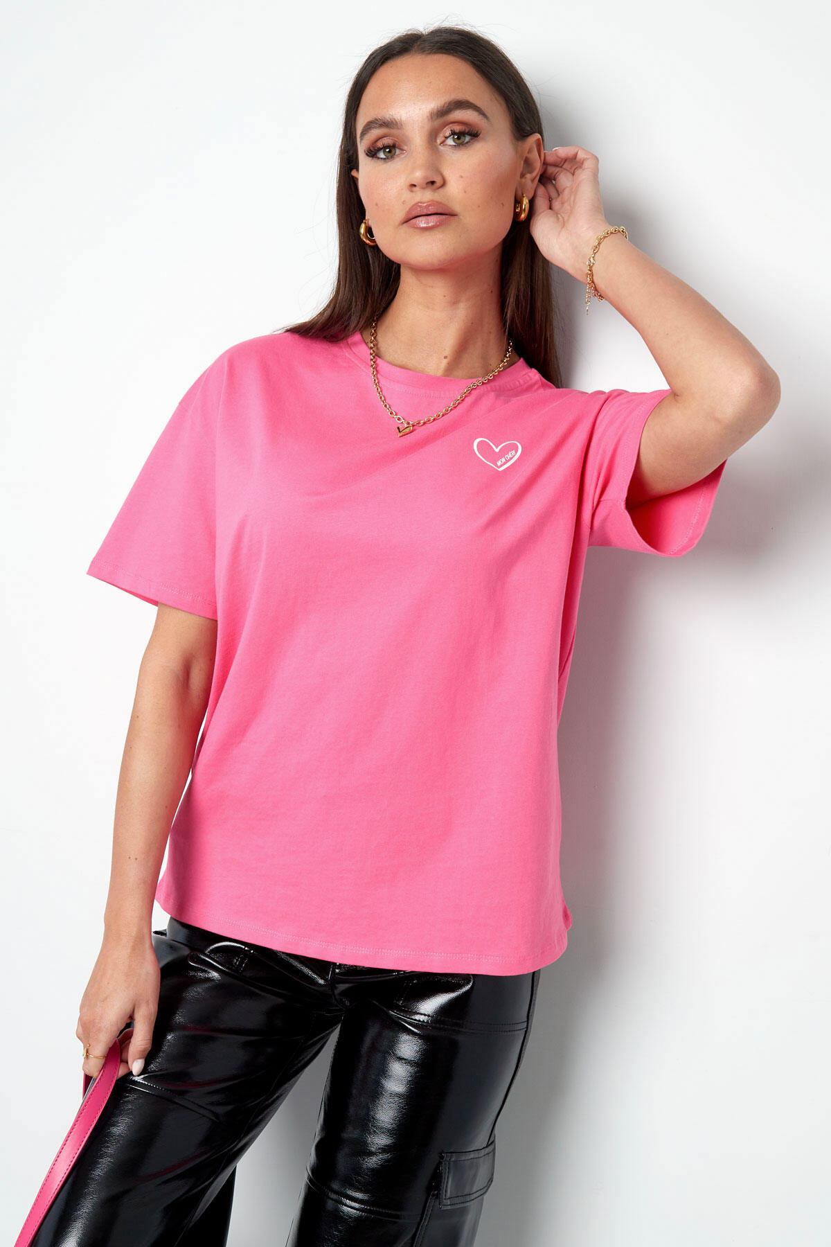 Cotton Women's T-shirt Oversized Embroidered Heart Picture4