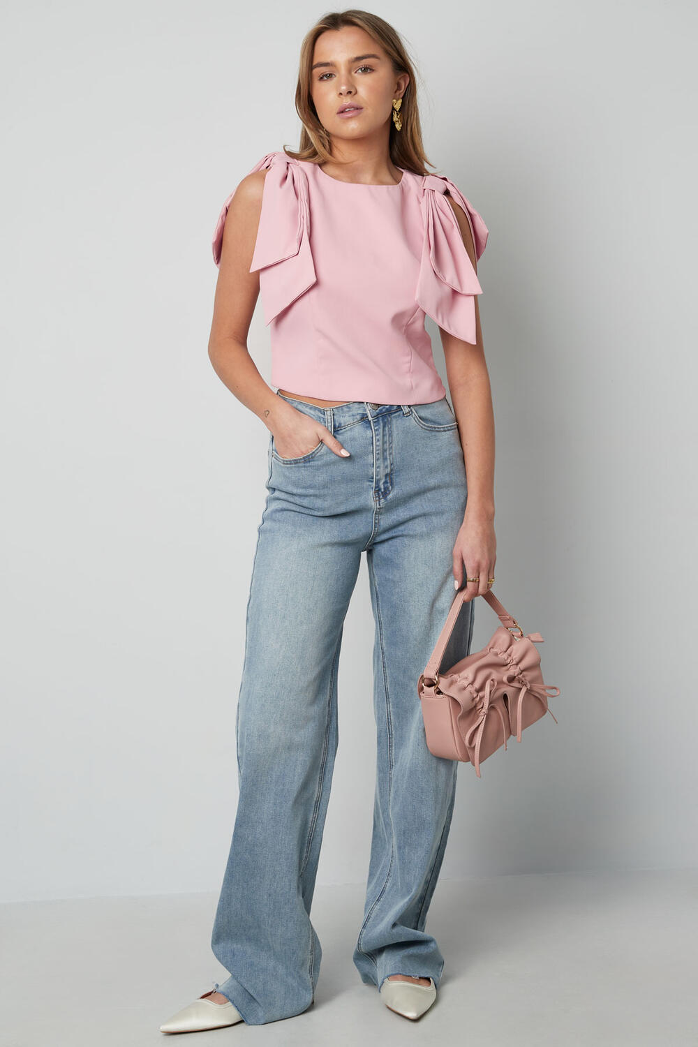 Polyester Women's Short Sleeve Top Ruffle Shoulder Design h5Picture5