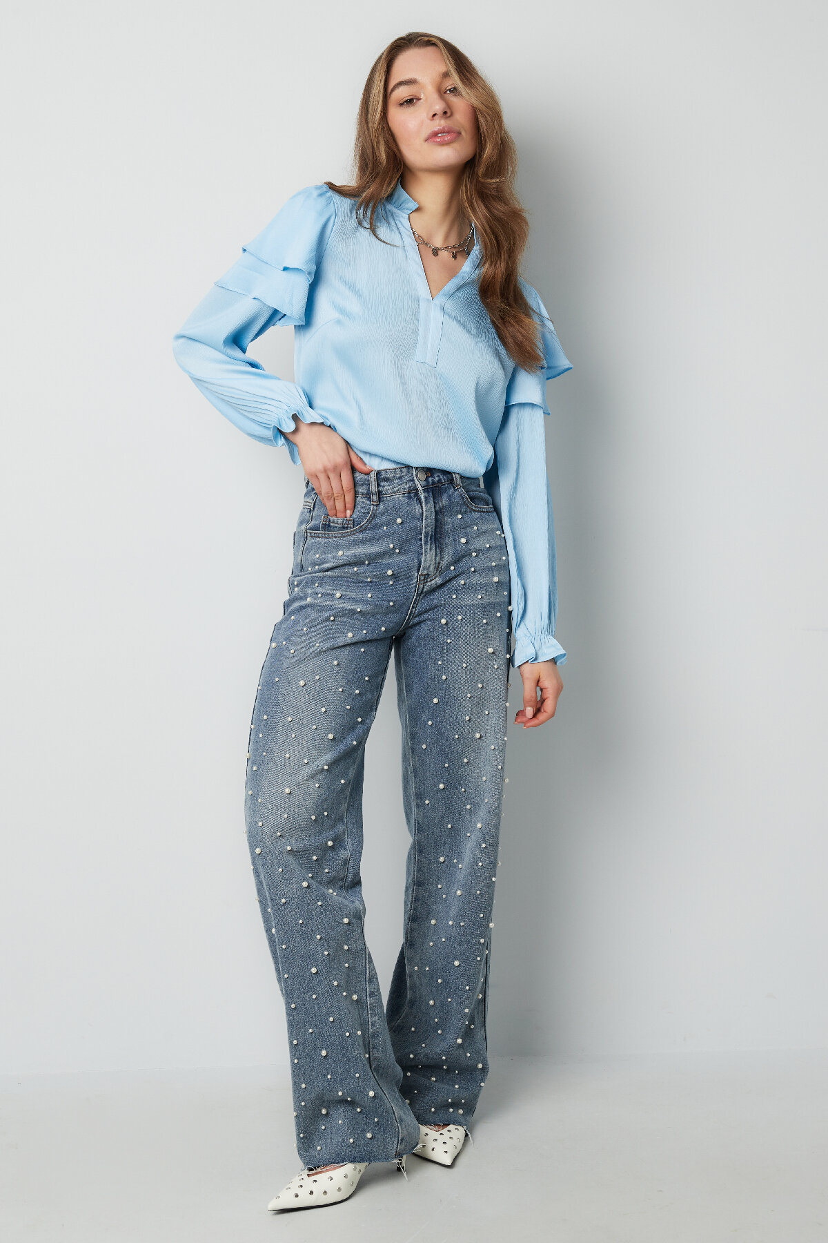 Camicia Donna Manica Lunga in Poliestere con Volant Collo a V h5 Immagine9