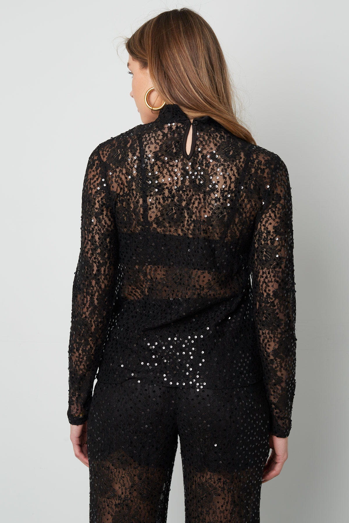 Maglia A Maniche Lunghe In Poliestere Con Paillettes Collo Alto Immagine4