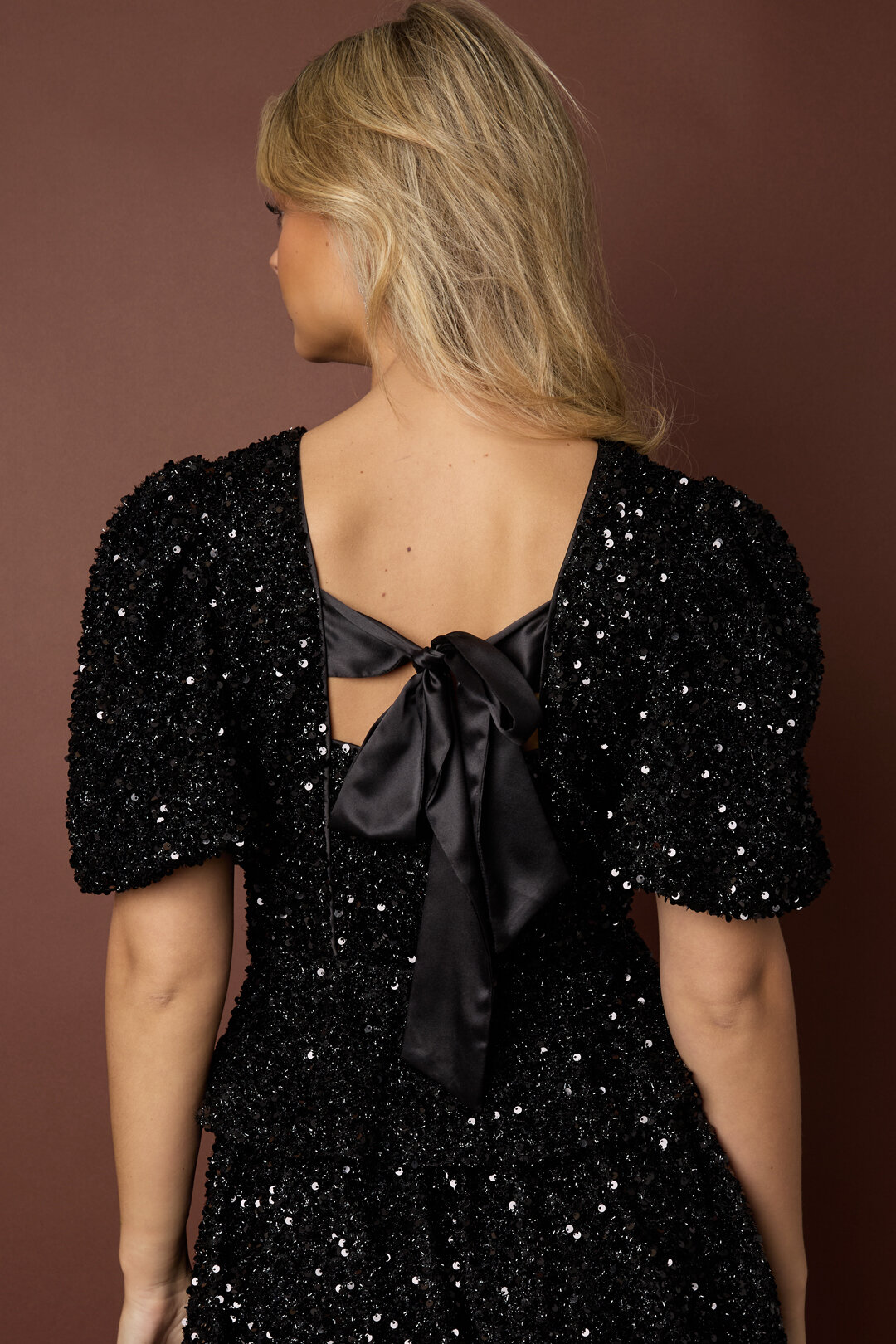 Woven Polyester Fiber Women's Short Sleeve Tops Elegant Sequins Picture9