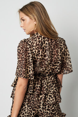 Women's Leopard Print V-Neck Blouse With Ruffled Hem And Short Flared Sleeves h5 Picture5