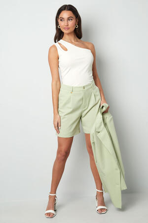 Shorts con pieghe h5 Immagine8