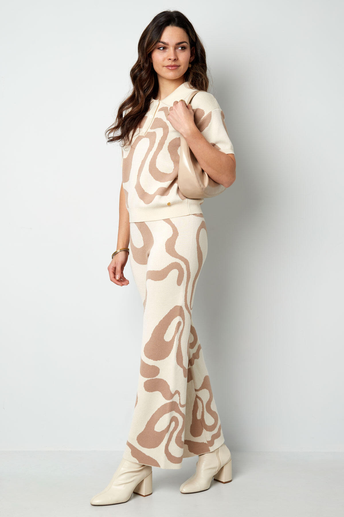 Pantaloni con stampa a righe organiche h5 Immagine4