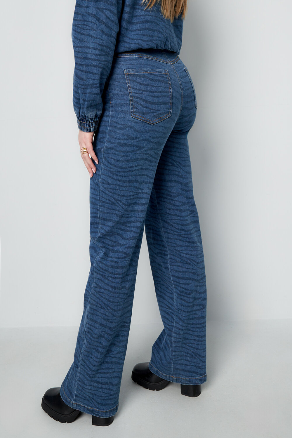 Cotton Woven Women's Straight Leg Denim Pants Medium Indigo Casual h5Picture3