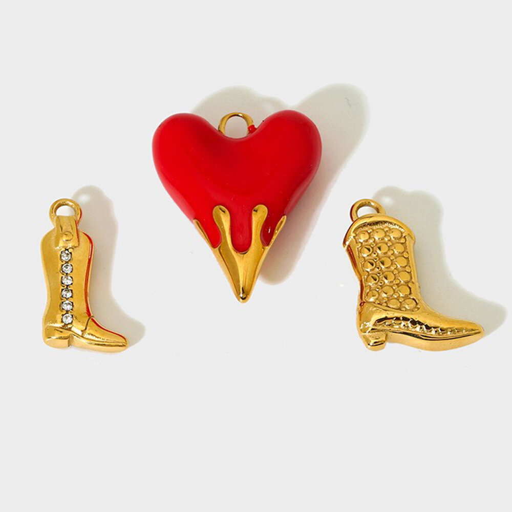 Retro Heart Stainless Steel Waterproof  Gold Color Pendant