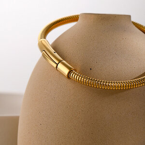 gold stainless steel simple bracelet cold style unique design gold round snake bone chain bracelet h5 Picture3