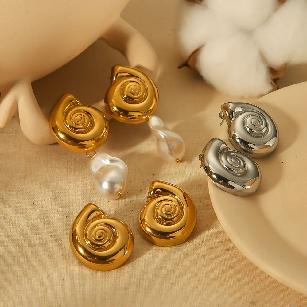 1 paire de boucles d'oreilles élégantes et à la mode en acier inoxydable plaqué or  avec perles pour femmes à porter au quotidien Image3