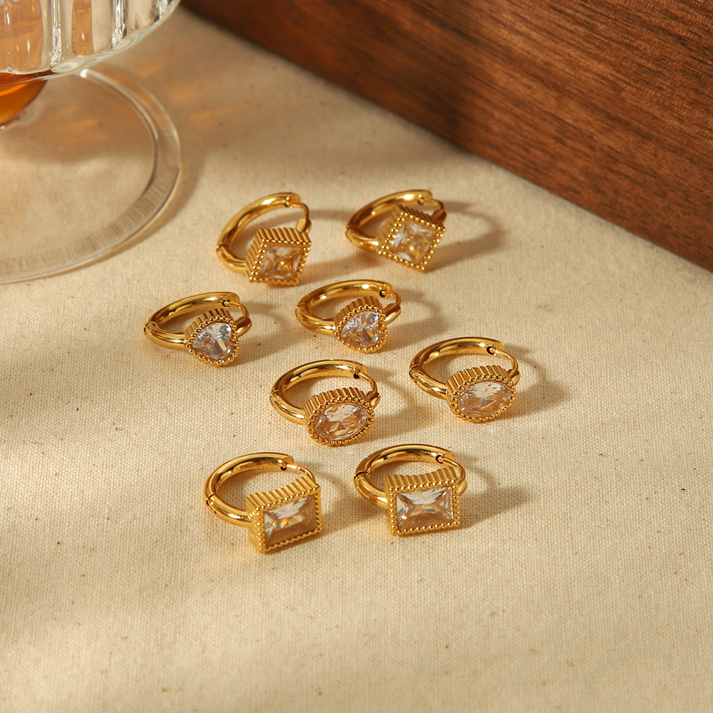 1 pezzo di orecchini a forma di cuore con diamanti filettati quadrati geometrici in acciaio inossidabile placcato oro 18k squisiti e alla moda per le donne da indossare ogni giorno