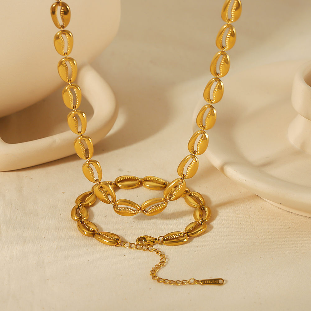 1 piece classic high quality  gold plated stainless steel geometric shell chain necklace women's jewelry daily wear