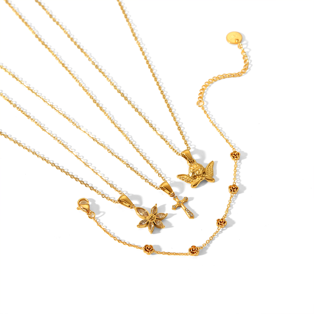 1 paire de colliers exquis et à la mode en acier inoxydable plaqué or  avec pendentif en forme de croix d'ange et de fleur pour bijoux pour femmes à porter au quotidien Image4