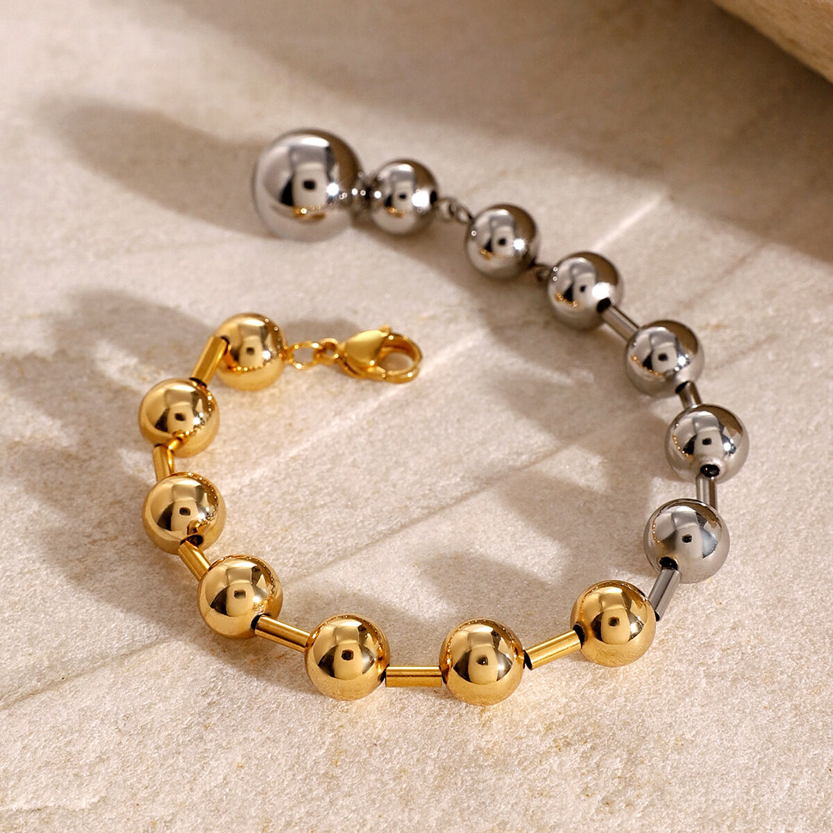 1 stuk eenvoudige serie eenvoudige geometrische roestvrijstalen  vergulde dames kralenarmbanden