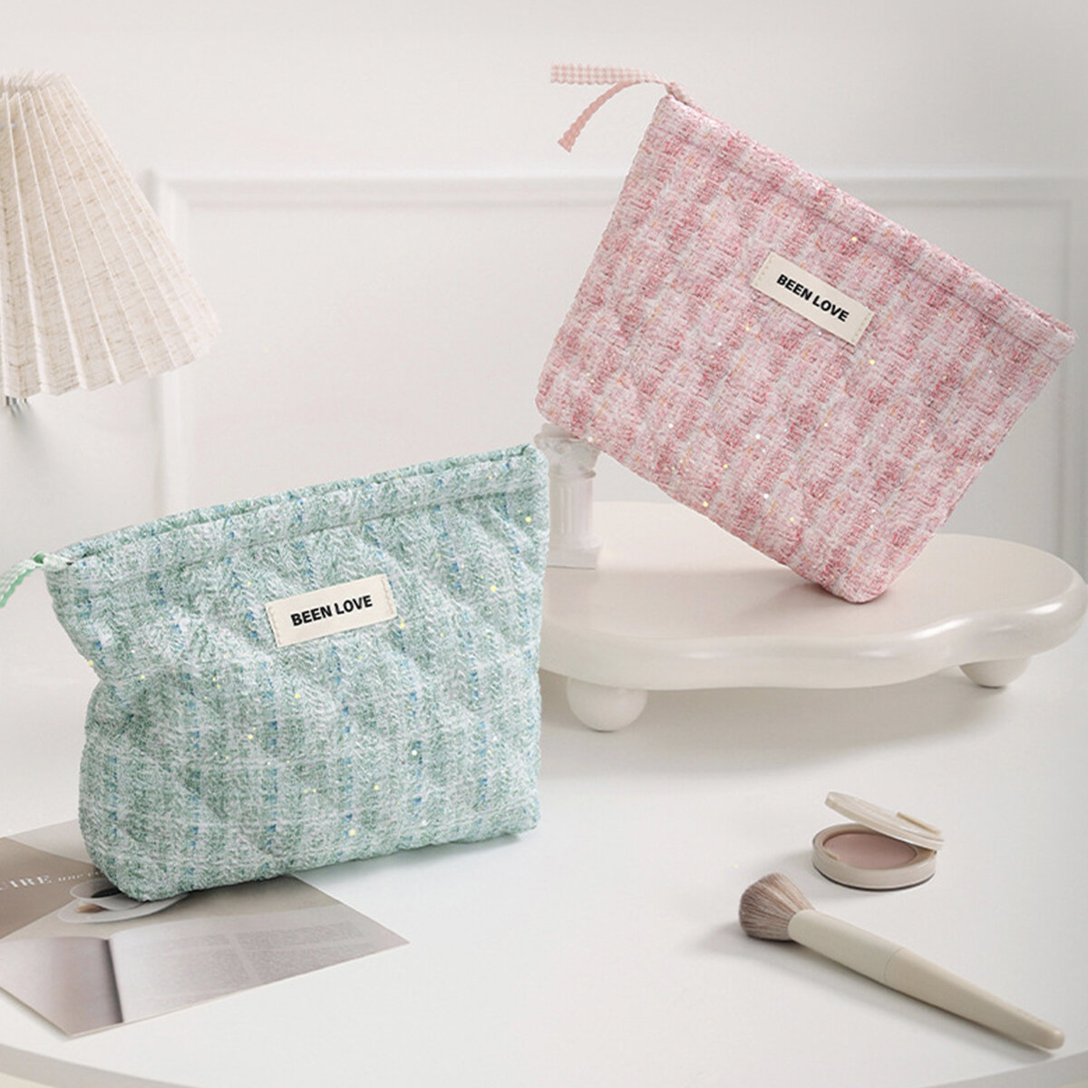 1 Piece Fashionable Sweet Style Patchwork Polyester Women's Makeup Bag
