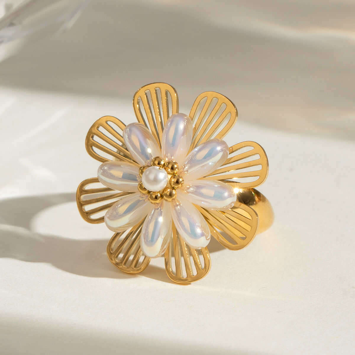 1 pair classic series retro flower stainless steel  gold plated artificial pearl women adjustable rings