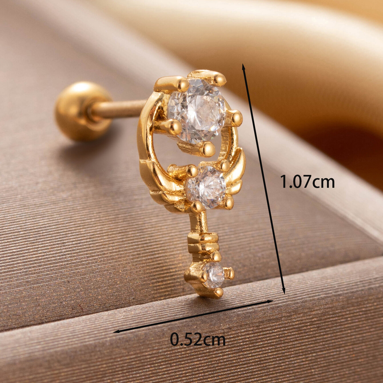 1 pezzo semplice serie semplice cuore acciaio titanio senza placcatura materiale zircone orecchini da donna piercing Immagine3