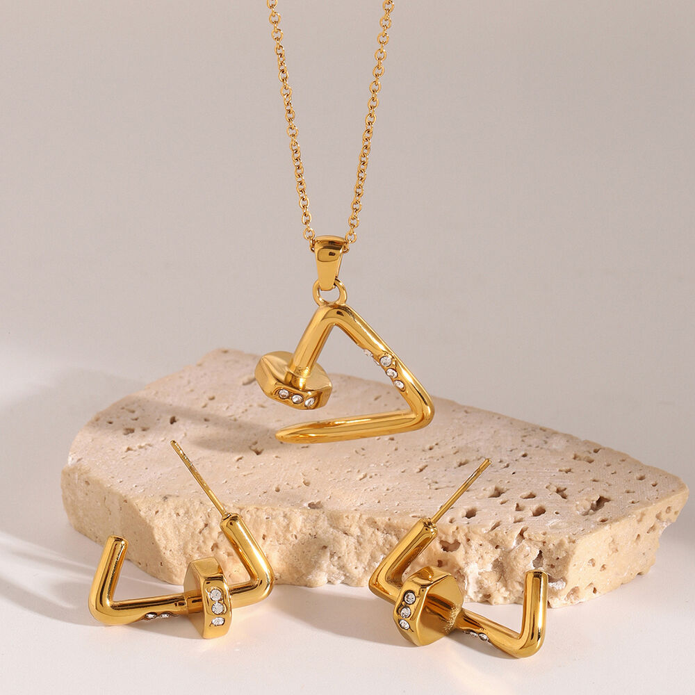 1 Stück Simple Series Casual Geometric Edelstahl 18 Karat vergoldet Damen Anhänger Halsketten h5Bild5