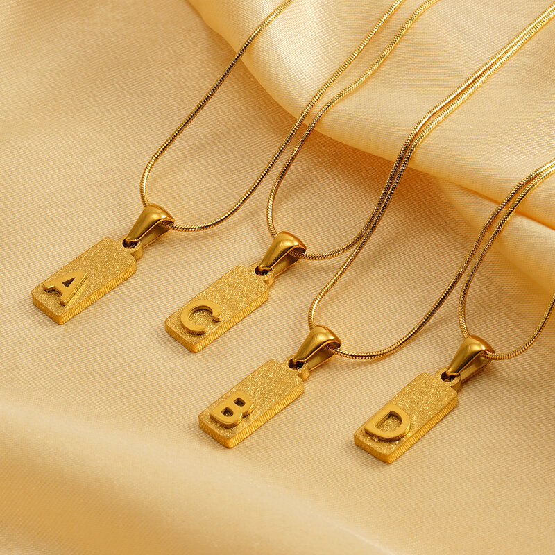 1 stuk eenvoudige serie hip-pop/rock letter roestvrij staal verguld unisex hanger kettingen Afbeelding4
