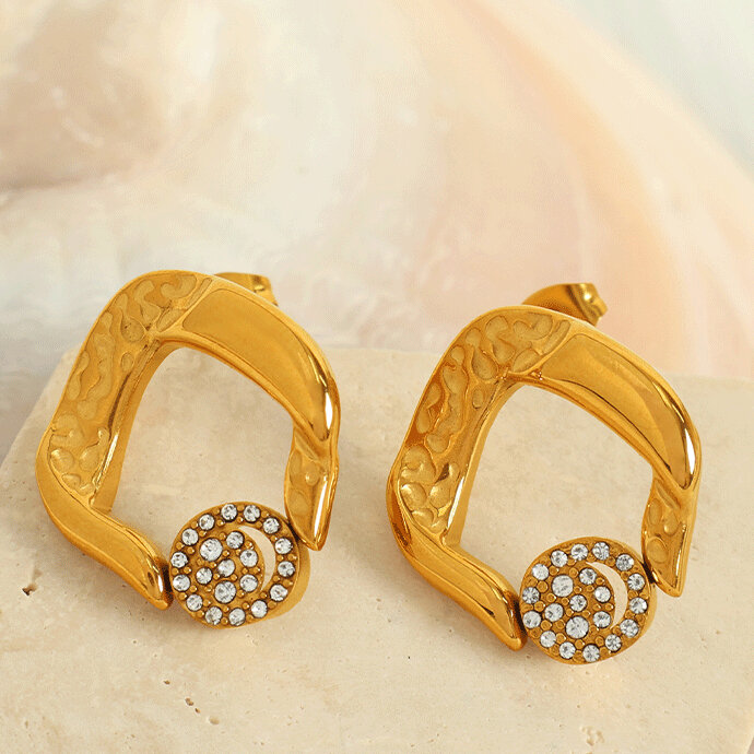 1 pair classic series retro geometric stainless steel  gold plated rhinestone women Stud Earrings h5 Picture6