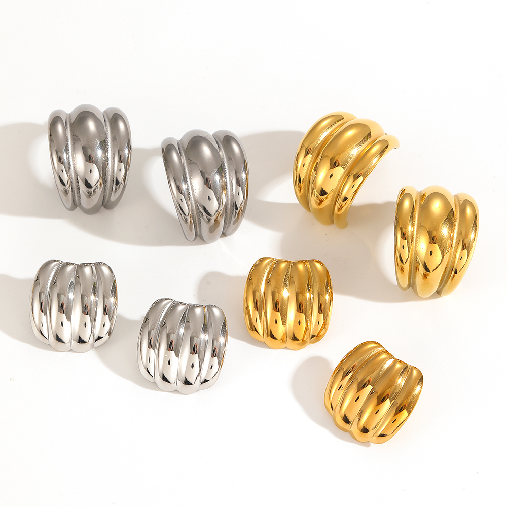 1 paire de boucles d'oreilles à tige géométriques simples en acier inoxydable plaqué or  pour femme Image4