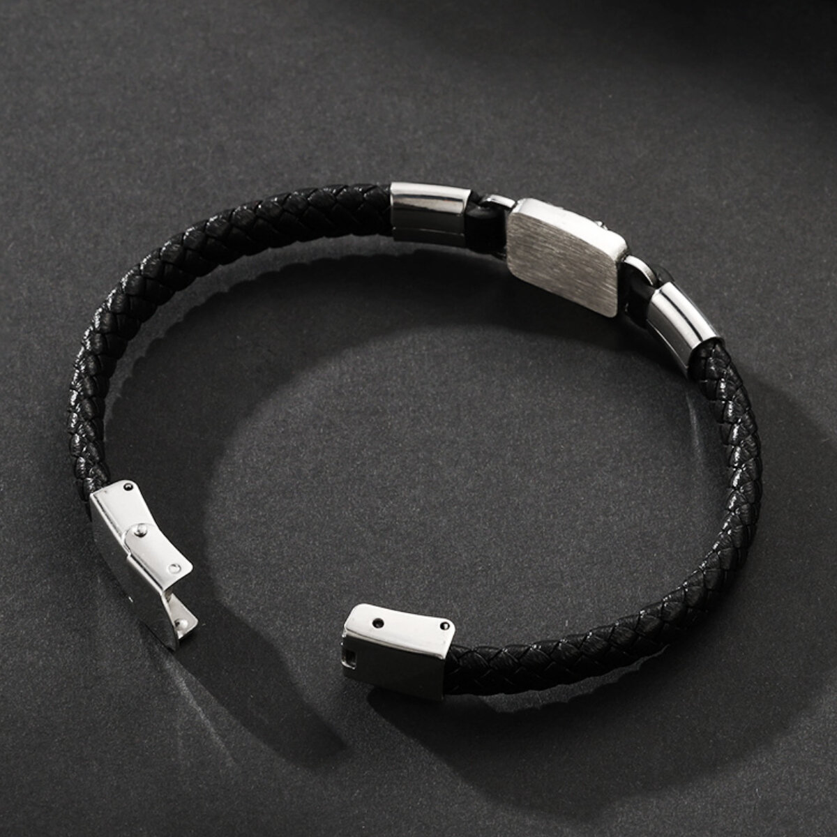 1 Paar Herrenarmbänder aus Leder im Retro-Stil der ethnischen Serie mit geometrischem Muster h5 Bild4