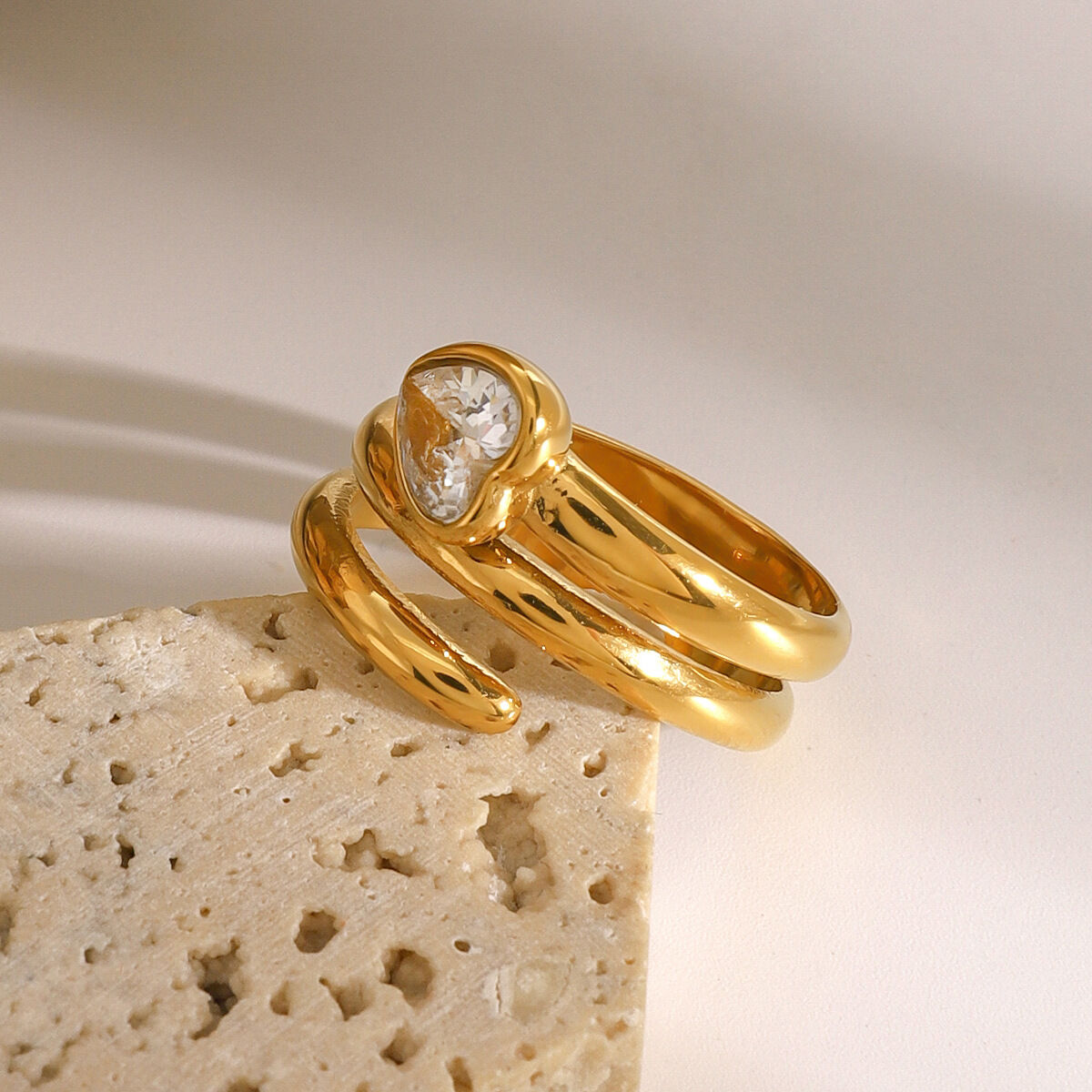1 Piece Casual Heart Stainless Steel Waterproof Gold Color Zircon Women's Single Rings