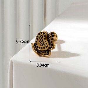 Boucles d'oreilles piercing pour femme, modèle Simple Series Classic Flower, en acier titane sans placage. h5 Image5